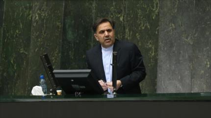 Ministro iraní de Transporte sobrevive a una moción de censura