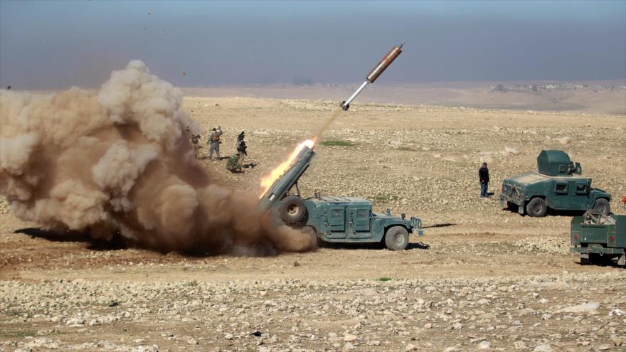 Fuerzas iraquíes se dirigen hacia el aeropuerto de Mosul