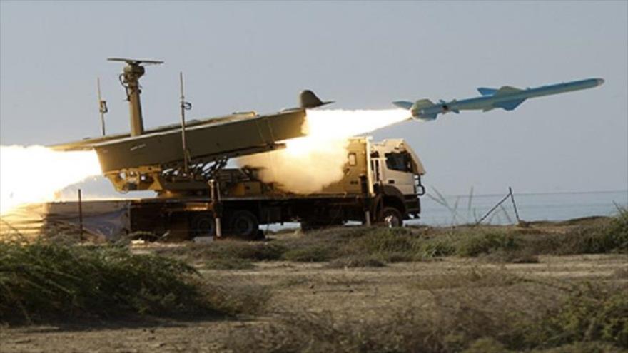 Un misil crucero del Ejército de la República Islámica de Irán.