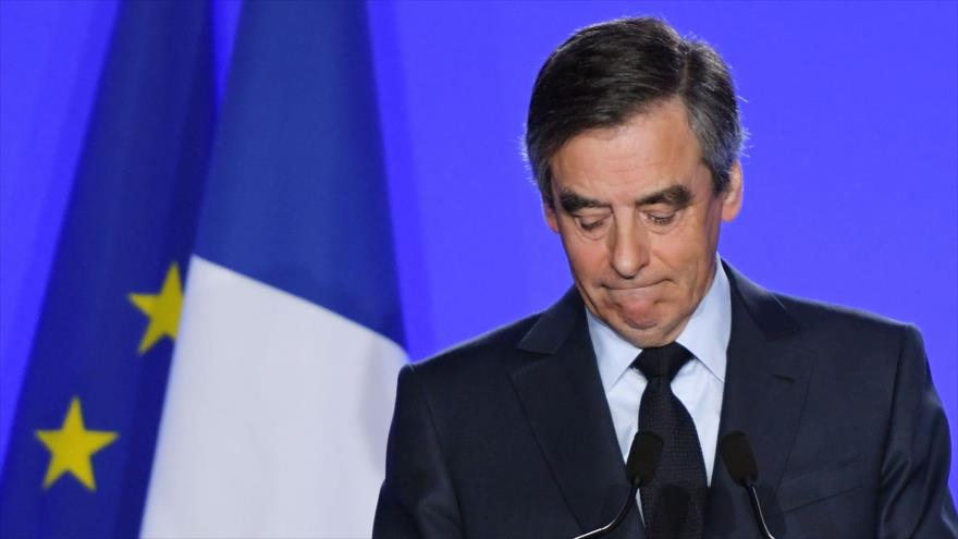 Fillon anuncia su próxima inculpación y asegura que no se retira