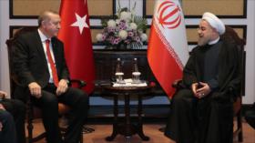 Rohani: Irán se opone a violación de soberanía de Irak y Siria