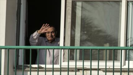 Corte egipcia absuelve a Mubarak de masacre de 2011