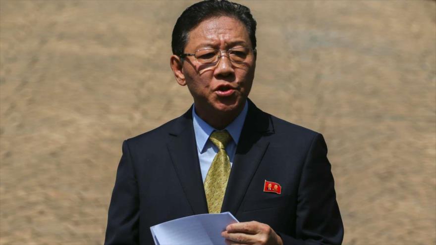 El embajador de Corea del Norte en Malasia, Kang Chol.