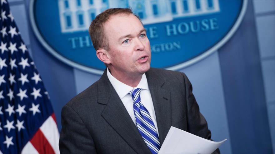 El director de la Oficina de Gestión del Presupuesto de la Casa Blanca, Mick Mulvaney, ofrece una rueda de prensa en la citada residencia presidencial en Washington (capital estadounidense), 27 de febrero de 2017.