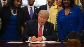 Trump firma un nuevo decreto migratorio que excluye a Irak