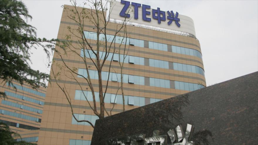 La compañia china de telecomunicaciones ZTE.
