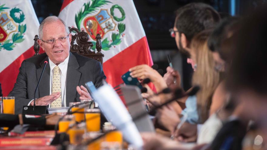 Presidente Kuczynski alerta: Odebrecht frena economía de Perú