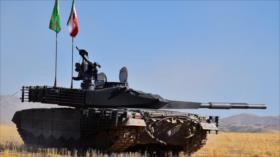 Fotos: Irán exhibe avanzado tanque de fabricación nacional 
