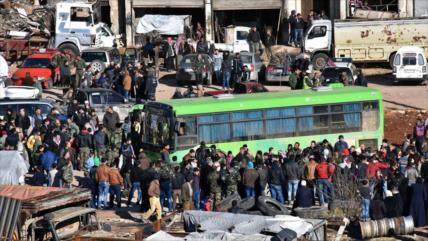 Con mediación rusa, rebeldes evacuan su último bastión en Homs