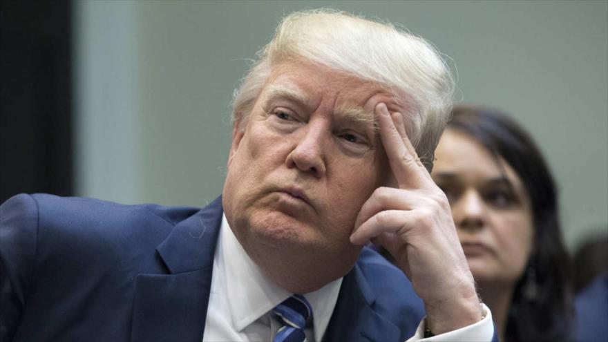 El presidente estadounidense, Donald Trump, asiste a una reunión sobre salud en la Casa Blanca, 13 de marzo de 2017.