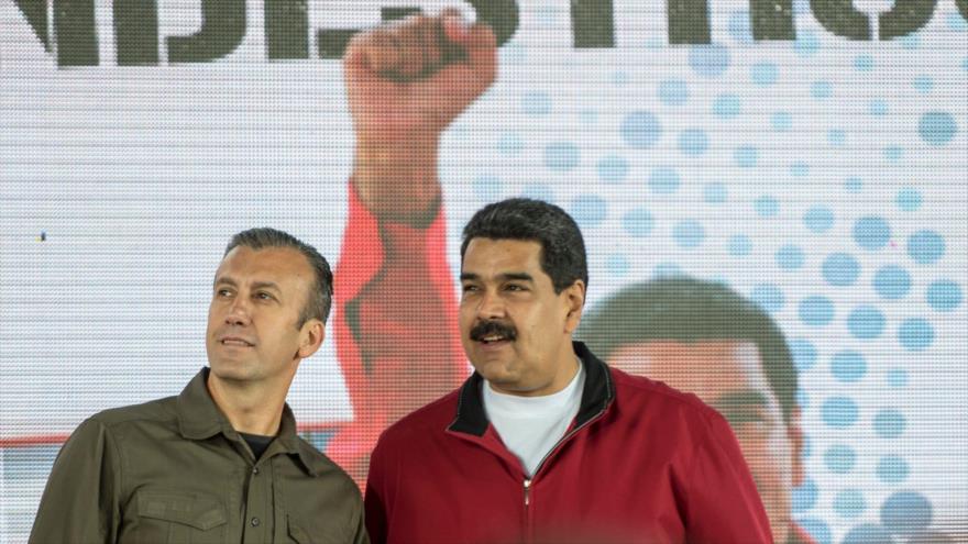 Maduro: EEUU paga a exchavistas para atacar a su vicepresidente