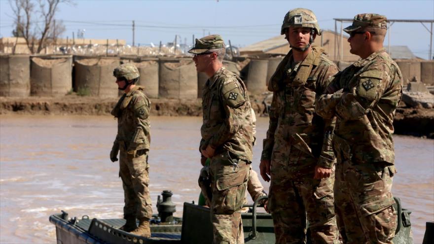 Integrantes del Ejército de Estados Unidos en el campo de Taji, en Irak, 6 de marzo de 2017.