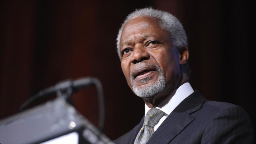 Kofi Annan, ex secretario general de la ONU y presidente de la comisión humanitaria en Rajine (oeste de Myanmar).