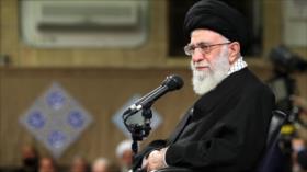 Líder iraní: Uso instrumental de la mujer es un ‘complot sionista’