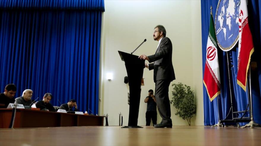 El portavoz del Ministerio de Asuntos Exteriores de Irán, Bahram Qasemi, en una rueda de prensa en Teherán, la capital persa.