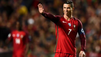 Cristiano Ronaldo, mejor pagado que Leo Messi por primera vez