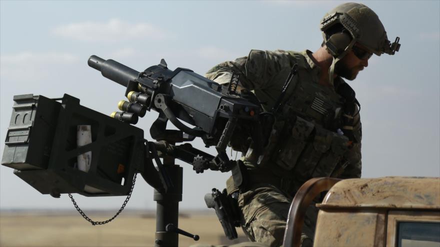 Un efectivos de EE.UU. pertenecientes a las fuerzas de Operaciones Especiales en la localidad siria de Fatisah, en la norteña provincia de Al-Raqa, 25 de mayo de 2016.