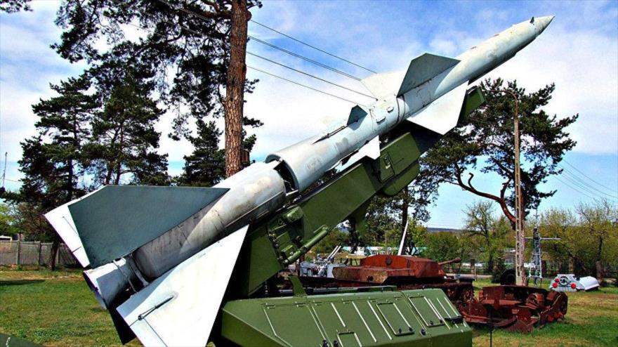 Un misil fabricado durante la época de la antigua Unión Soviética (URSS).