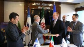 Irán firma el contrato de compra de 60 aviones a Boeing