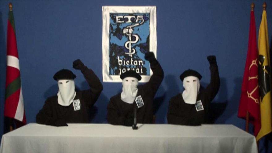 Partidos y sindicatos vascos respaldan un desarme de ETA