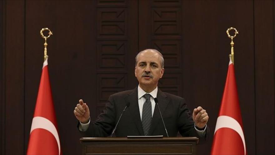 El viceprimer ministro de Turquía, Numan Kurtulmus, en una conferencia de prensa en Ankara (capital), 12 de diciembre de 2016.