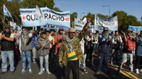 Argentinos protestan contra agresión de EEUU a Siria y Venezuela