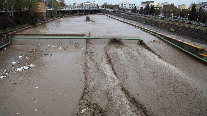 Inundaciones en Irán dejan 42 muertos y varios desaparecidos