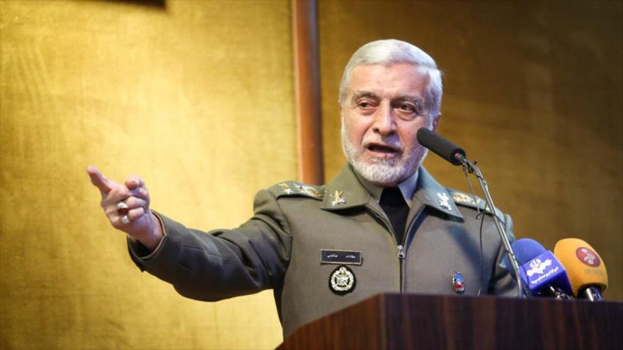 El comandante del Ejército iraní, el general de división Ataolá Salehi, en un acto oficial en Teherán, la capital persa.