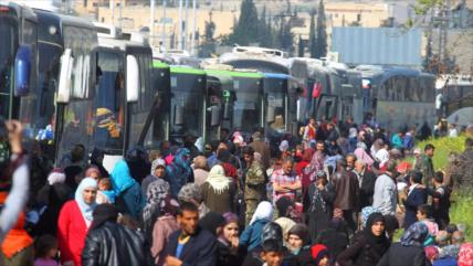 Evacuación se reanuda en Siria tras atentado a un convoy en Alepo