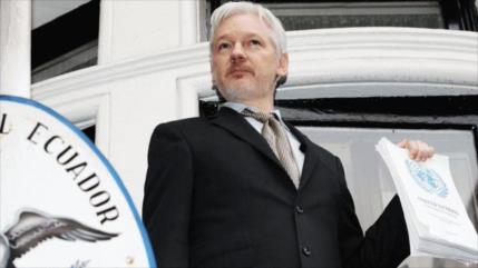 EEUU prepara cargos para poder detener a Assange