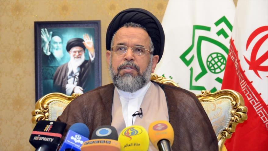 El ministro iraní de Inteligencia, Mahmud Alavi, participa en una rueda de prensa en Teherán, 10 de noviembre de 2015.