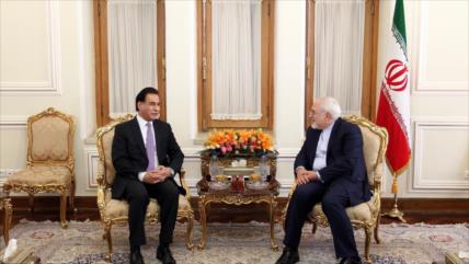Zarif: Irán, listo para exportar gas y electricidad a Paquistán