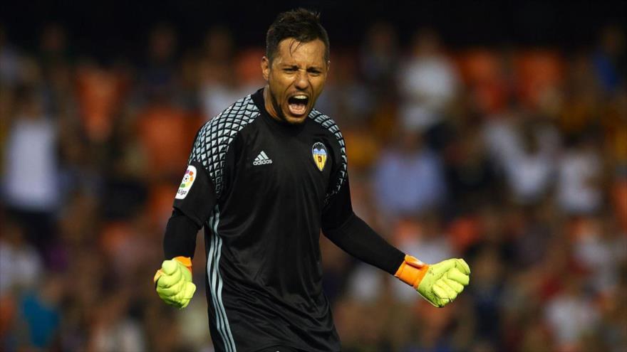 Vean cómo Diego Alves detiene otro penalti a Cristiano Ronaldo