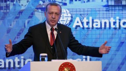 Erdogan amenaza con decir ‘adiós’ a la Unión Europea