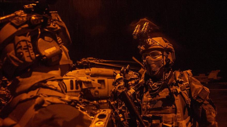 Integrantes de los Navy SEALs (equipos de mar, aire y tierra de la Armada de los Estados Unidos).