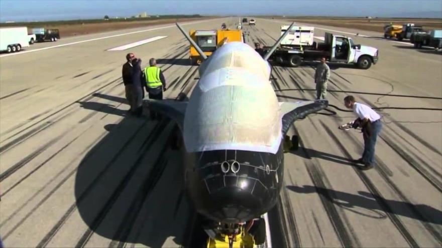 Avión espacial no tripulado sacude Centro Espacial Kennedy