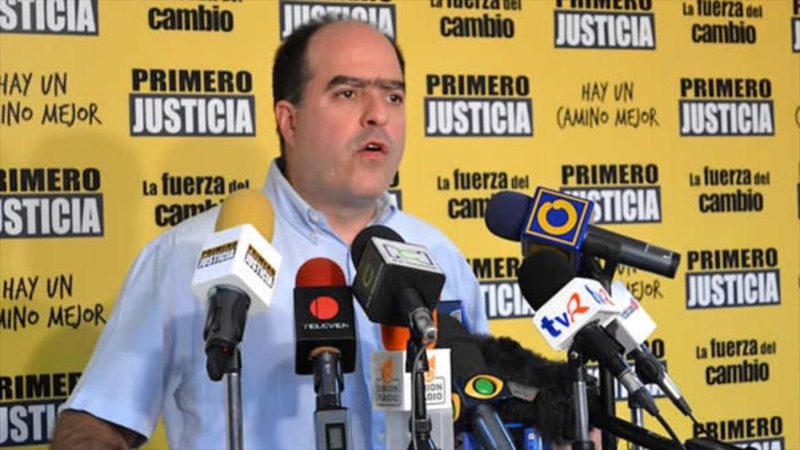 Oposición venezolana pide diálogo con Fuerza Armada venezolana