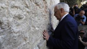 EEUU intenta corregir el “error” sobre lazo israelí con el Muro