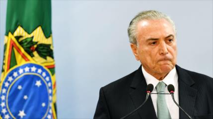 Fiscalía acusa a Temer de obstaculizar justicia en caso Lava Jato