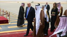 Trump llega a Riad para vender sus armas a las monarquías árabes