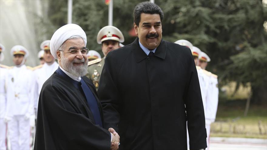 Los presidentes de Irán y Venezuela, Hasan Rohani (izda.) y Nicolás Maduro, respectivamente.