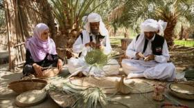 Irán - 1. La artesanía en Sistán y Baluchistán 2. La astronomía 3. El acuario de Isfahán