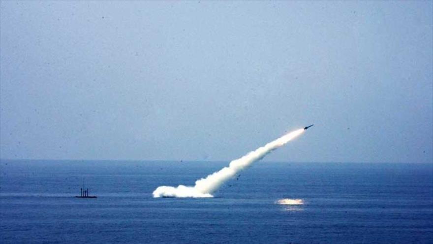 China prueba un misil balístico lanzado desde un submarino (SLBM, por sus siglas en inglés).