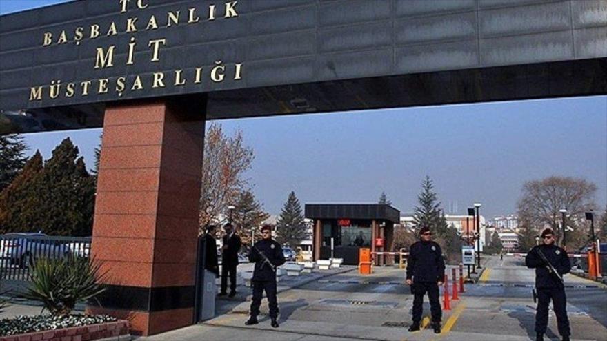 Entrada de la agencia de Inteligencia de Turquía.