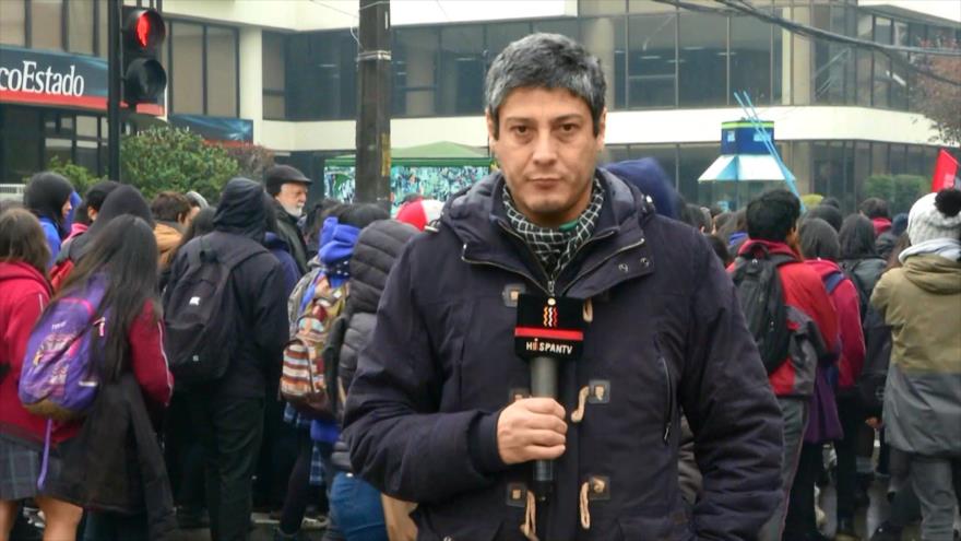 Chile vive una nueva jornada de movilizaciones de estudiantes 