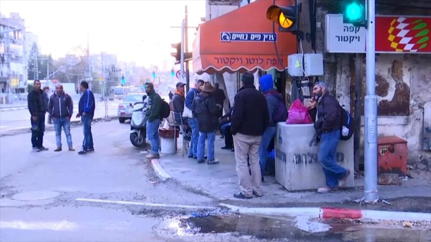 Historia de palestinos que trabajan bajo ocupación israelí 
