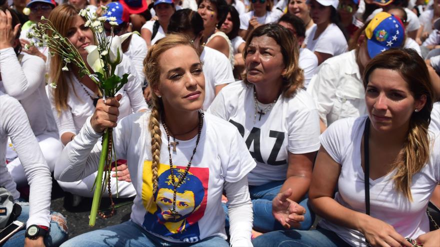 Esposa de Leopoldo López impidió que aceptara casa por cárcel