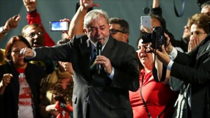Lula encabeza sondeos para elecciones presidenciales de Brasil