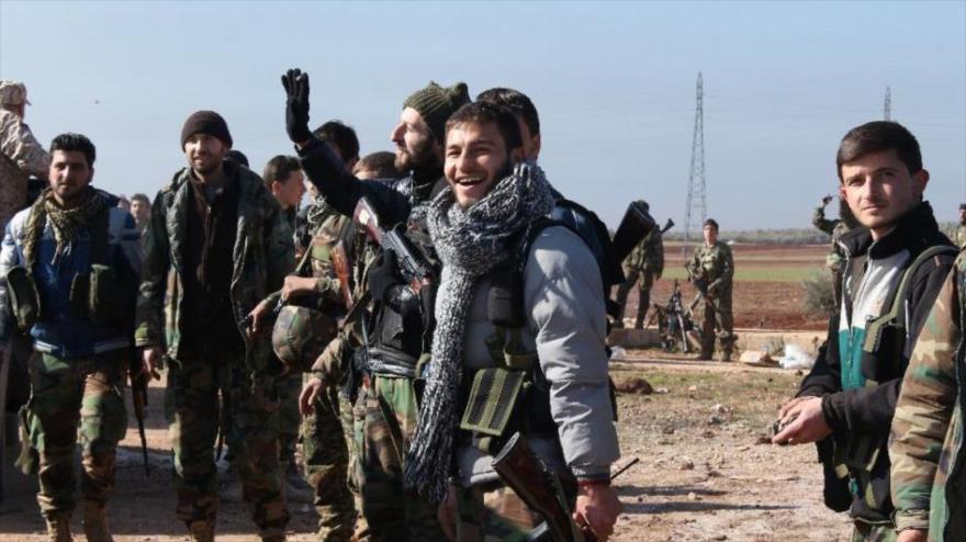 Fuerzas progubernamentales sirias en las afueras de la ciudad de Alepo, 6 de febrero de 2016.
