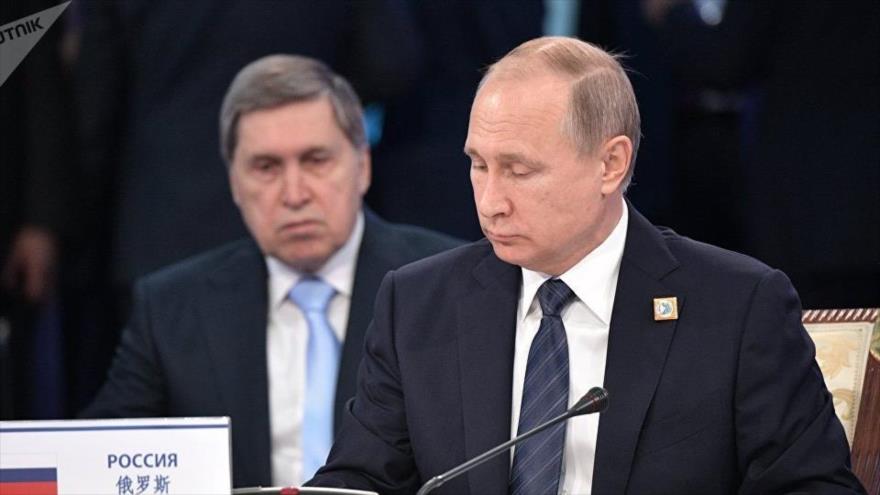 El presidente ruso, Vladimir Putin, ofrece un discurso en la cumbre de la OCS en Astaná (capital de Kazajistán), 9 de junio de 2017.